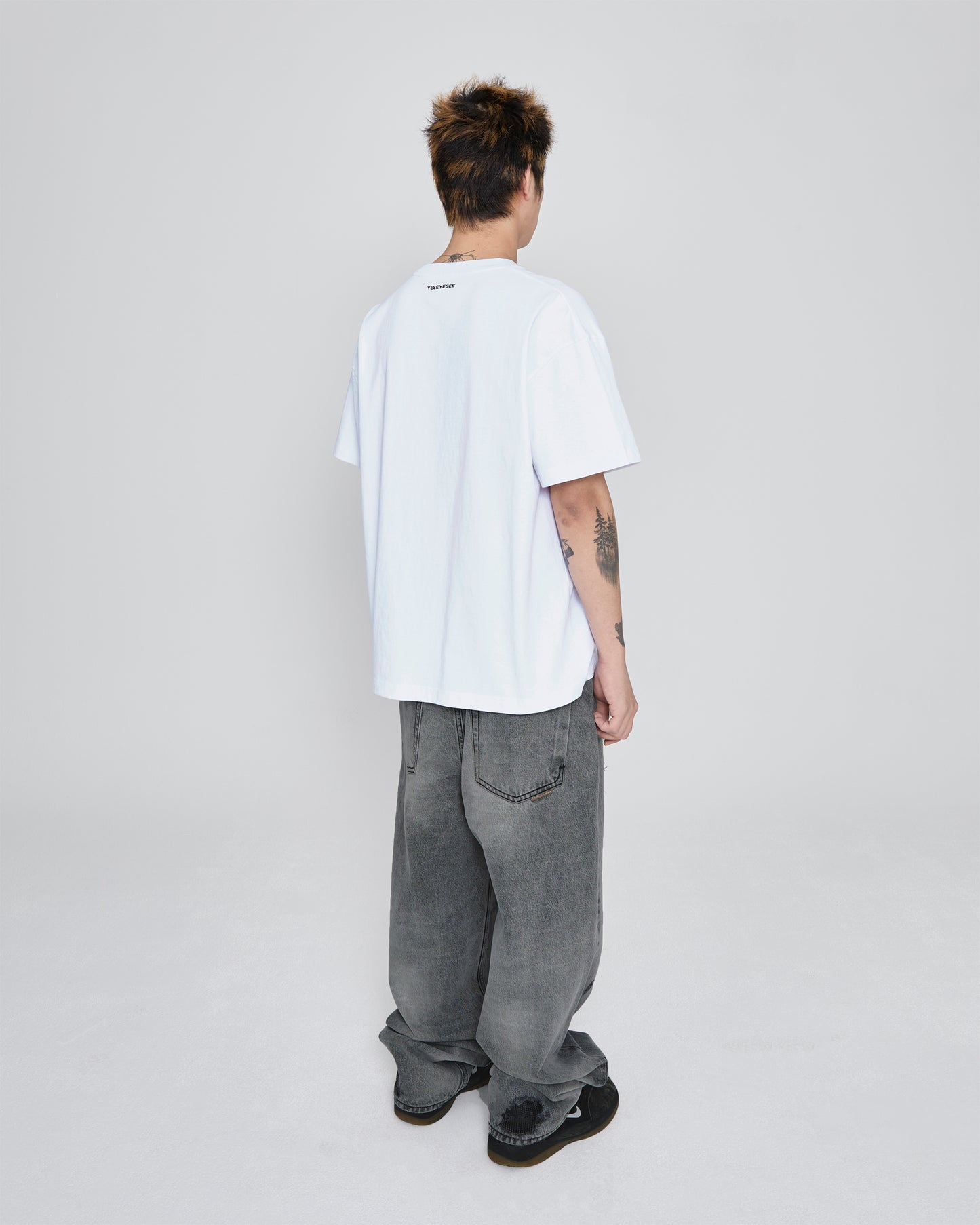 Y.E.S Hobby Horse Tee