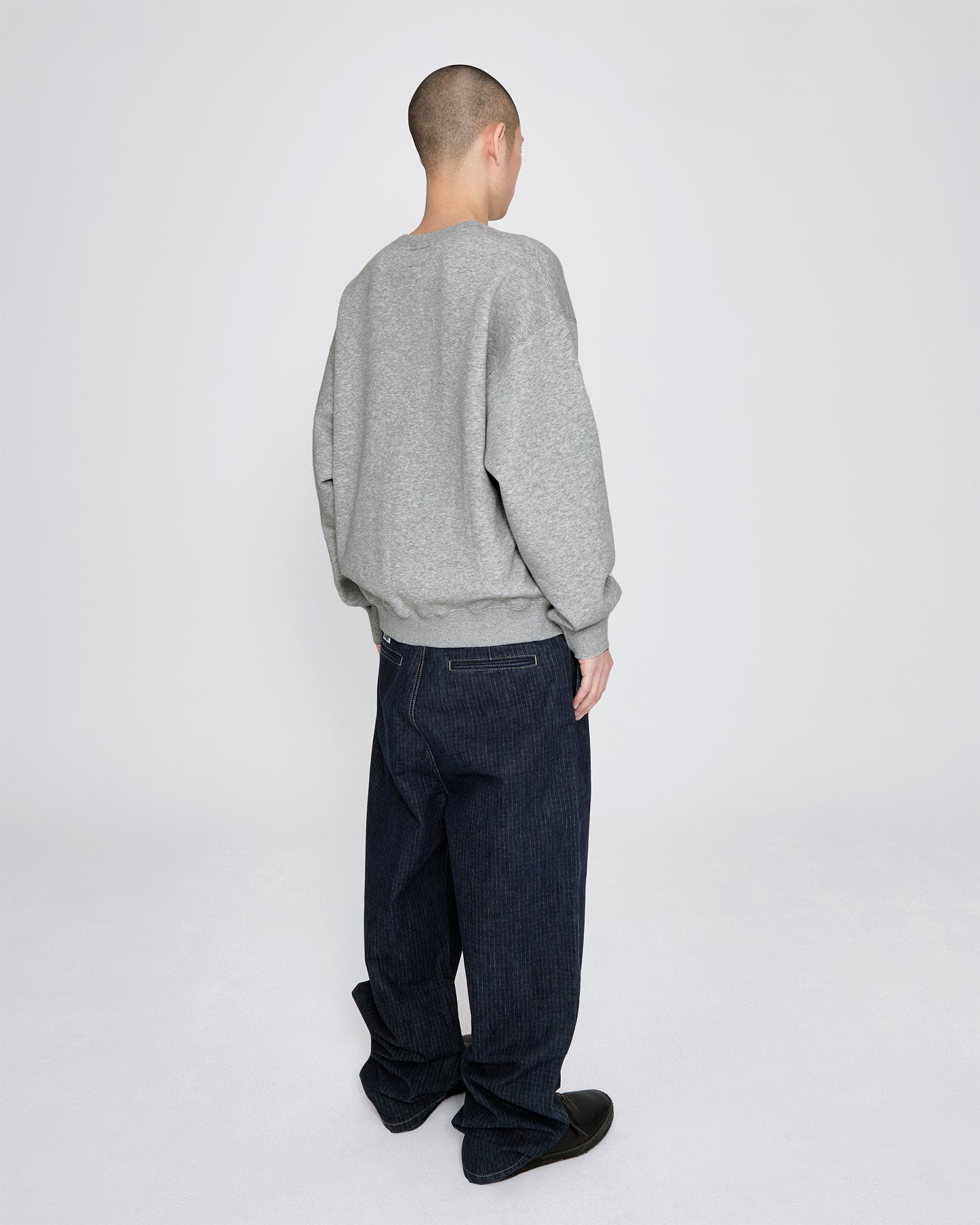 Y.E.S Typo Sweatshirt