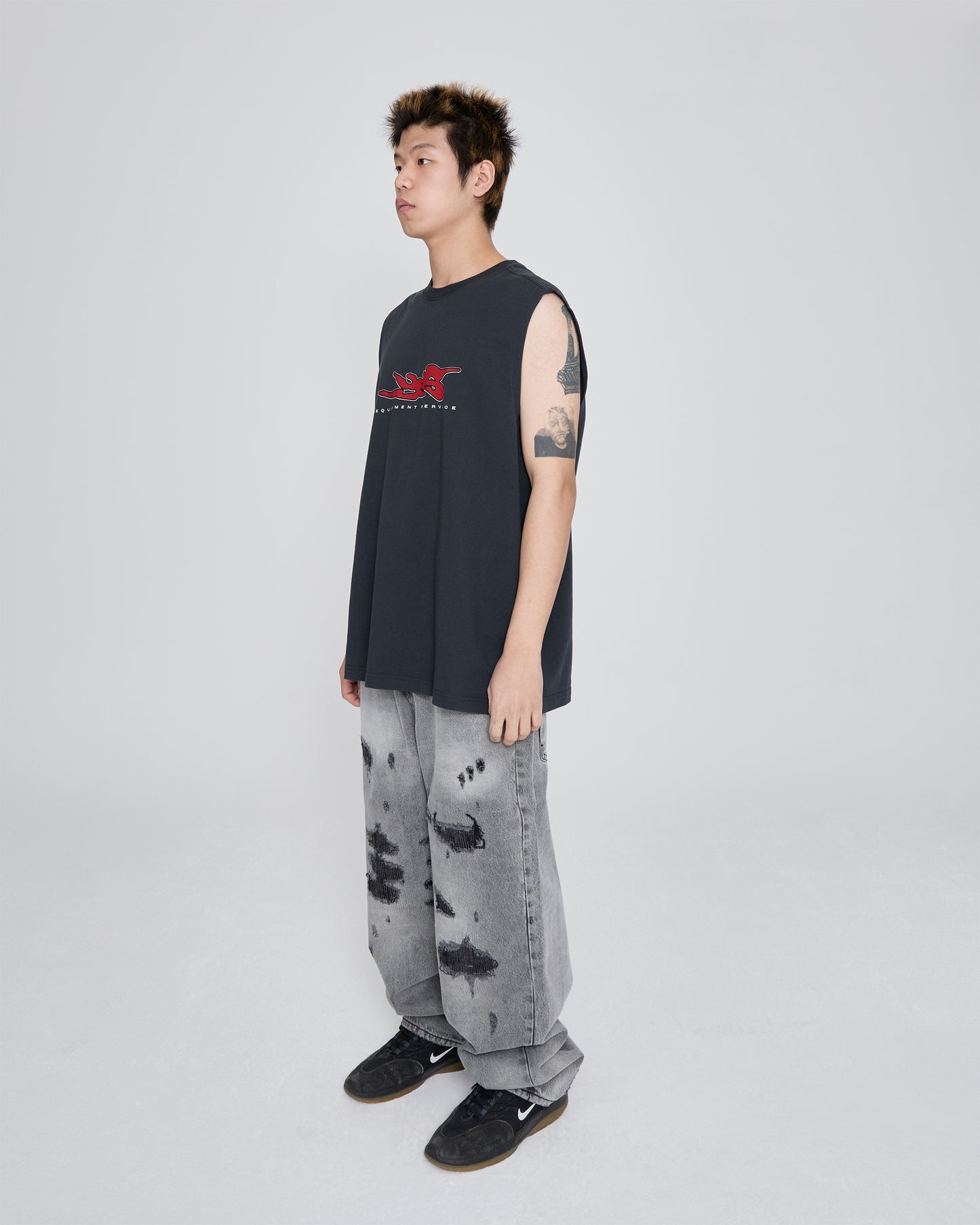 Y.E.S Title Sleeveless
