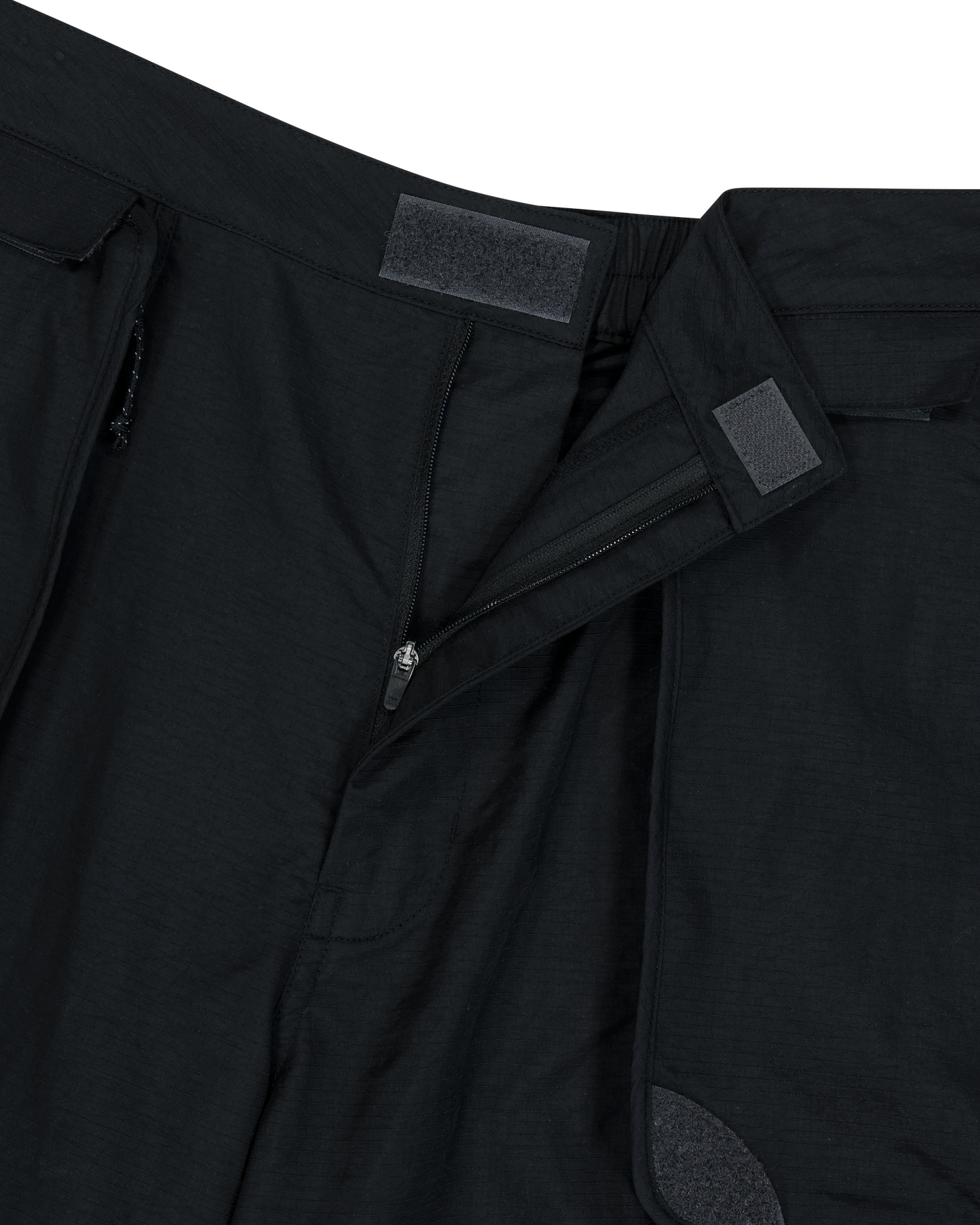 Striking Cargo Shorts