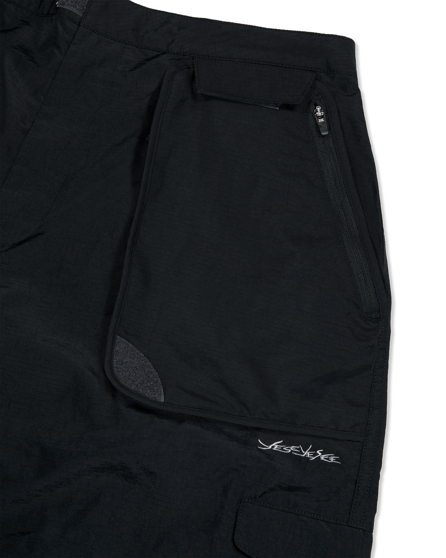 Striking Cargo Shorts