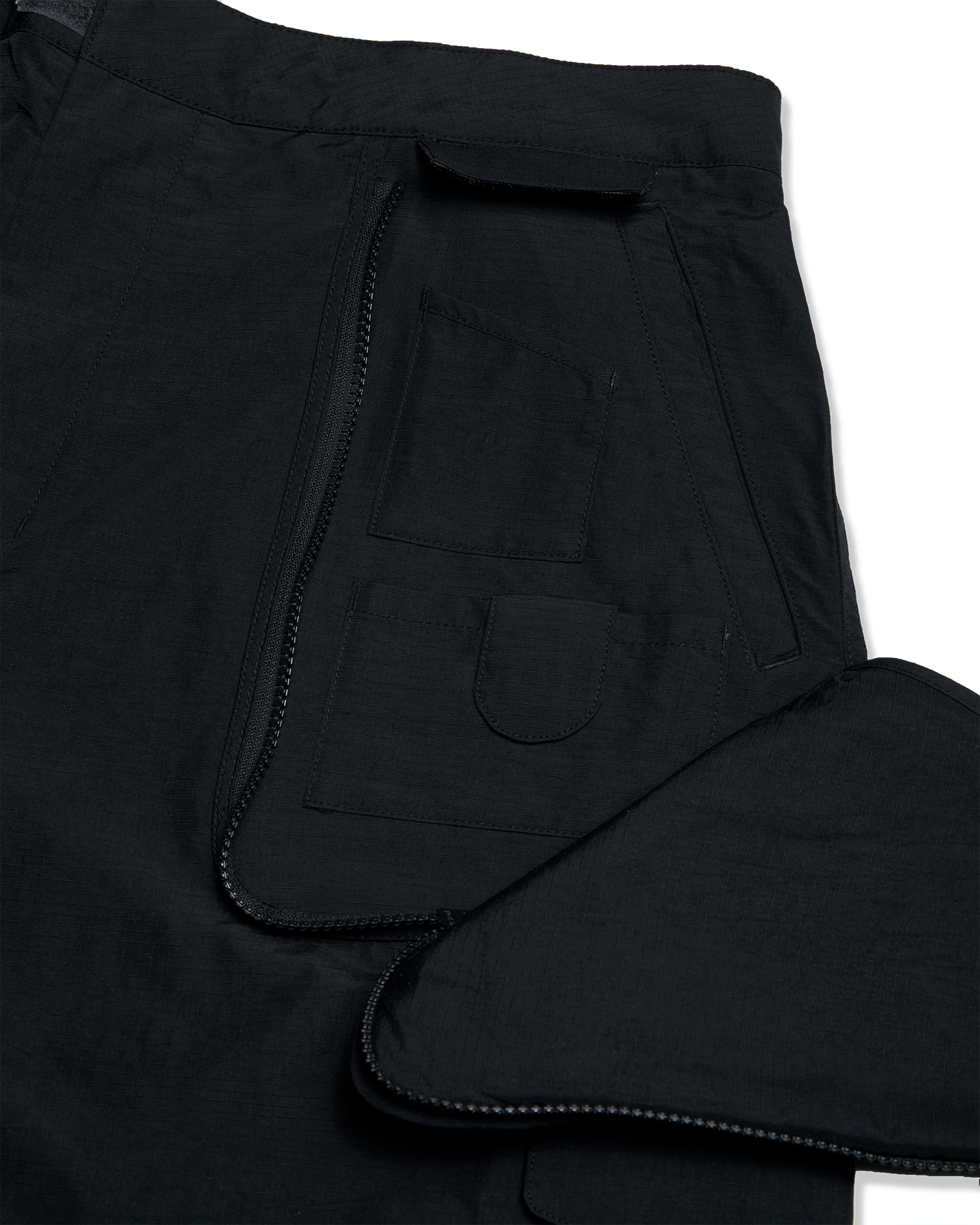 Striking Cargo Shorts