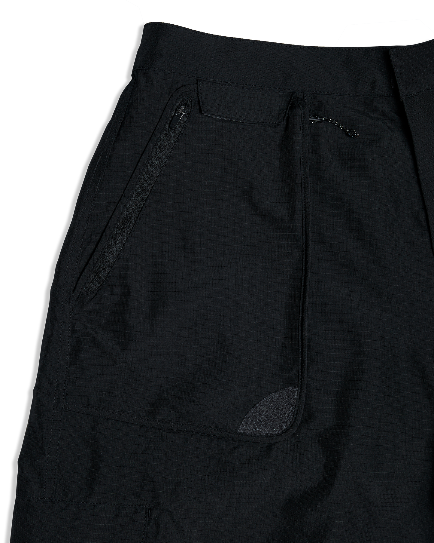 Striking Cargo Shorts