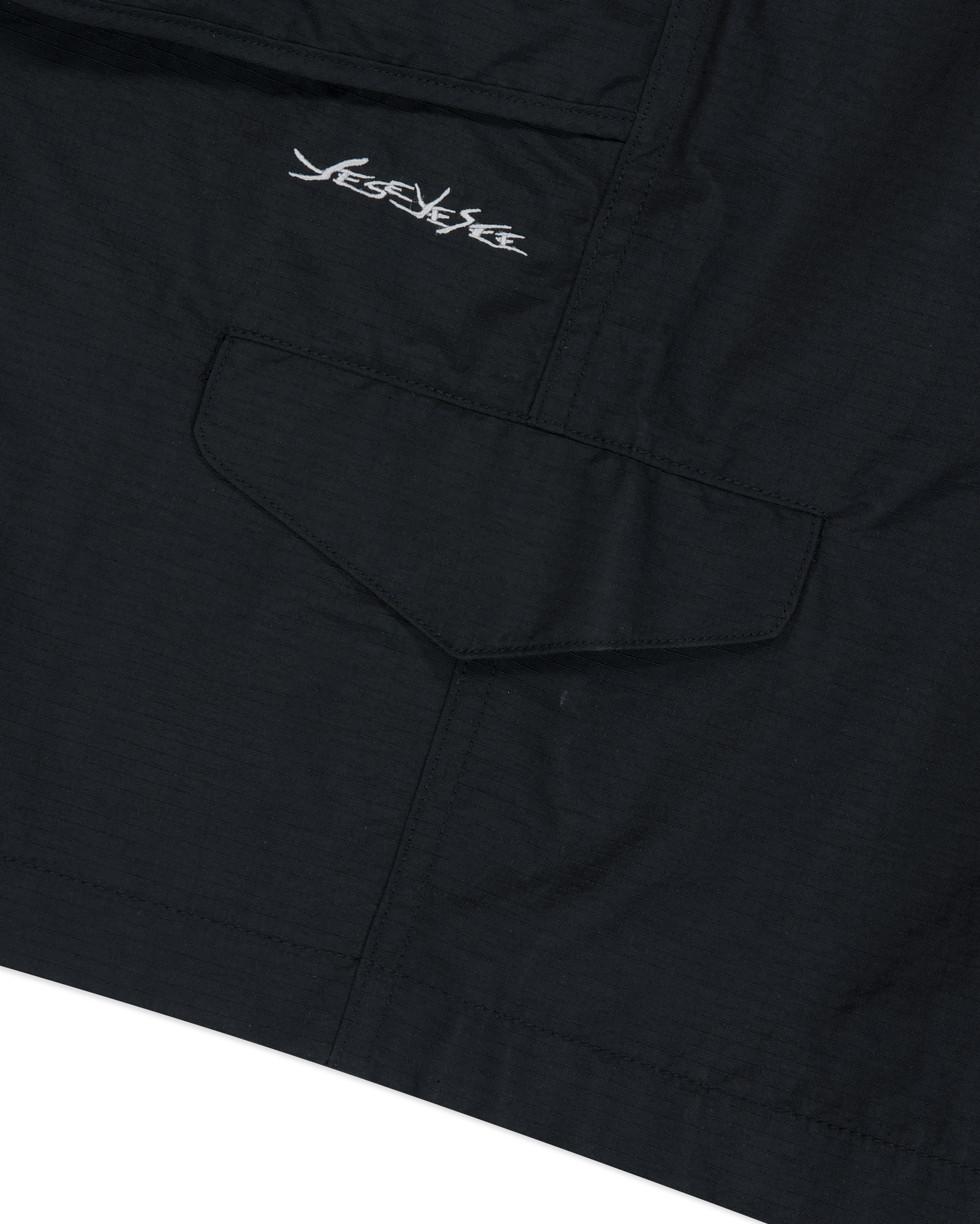 Striking Cargo Shorts
