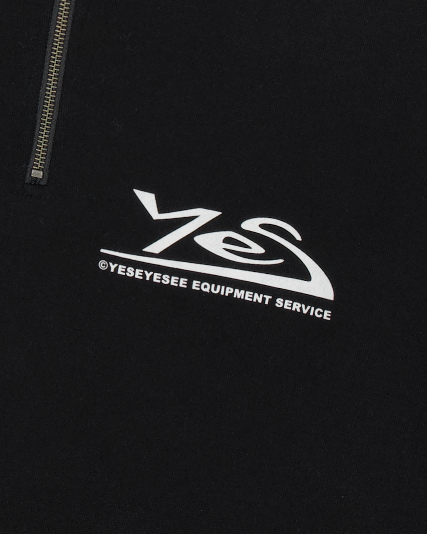 Y.E.S Thumb Hole Half Zip