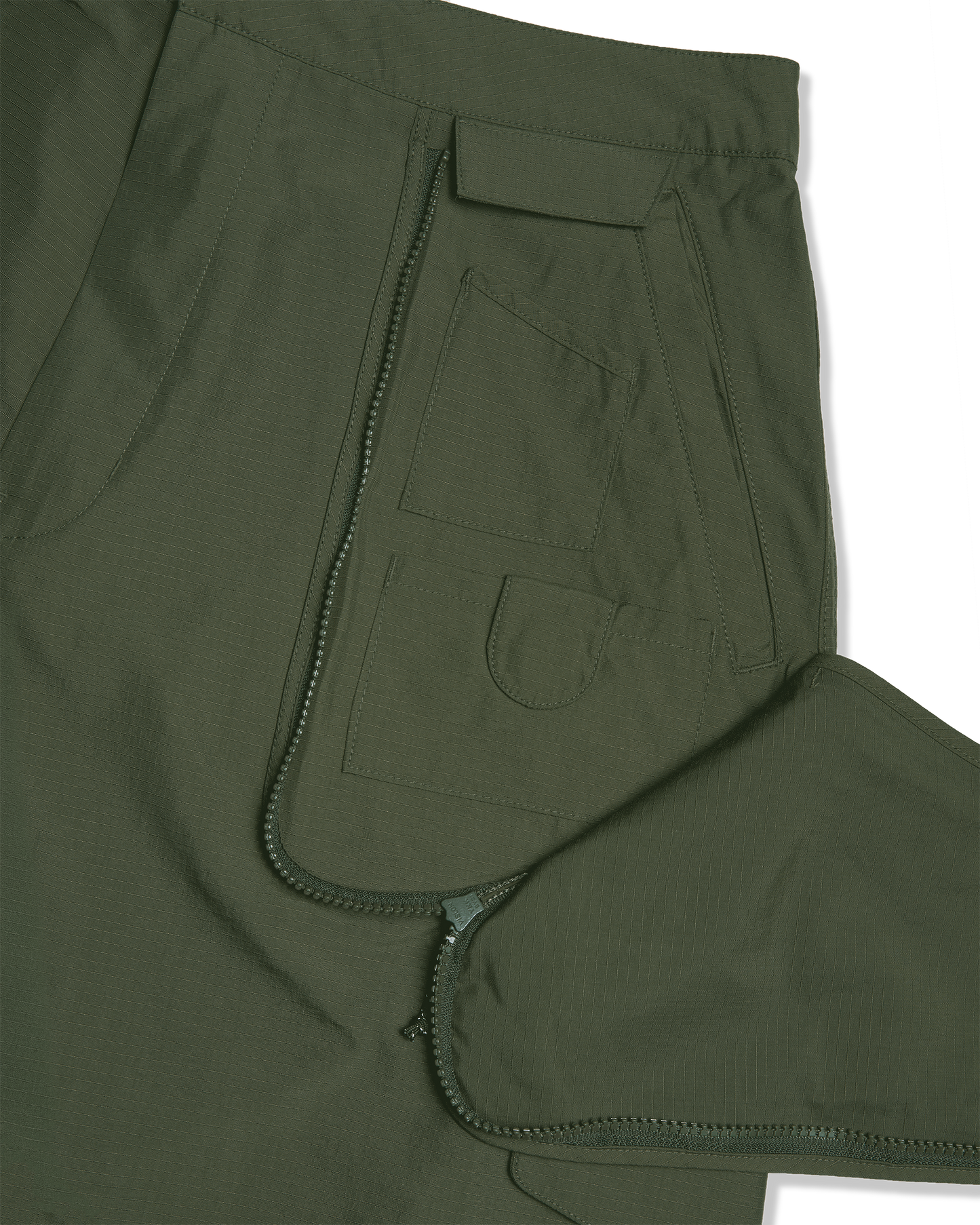 Striking Cargo Shorts