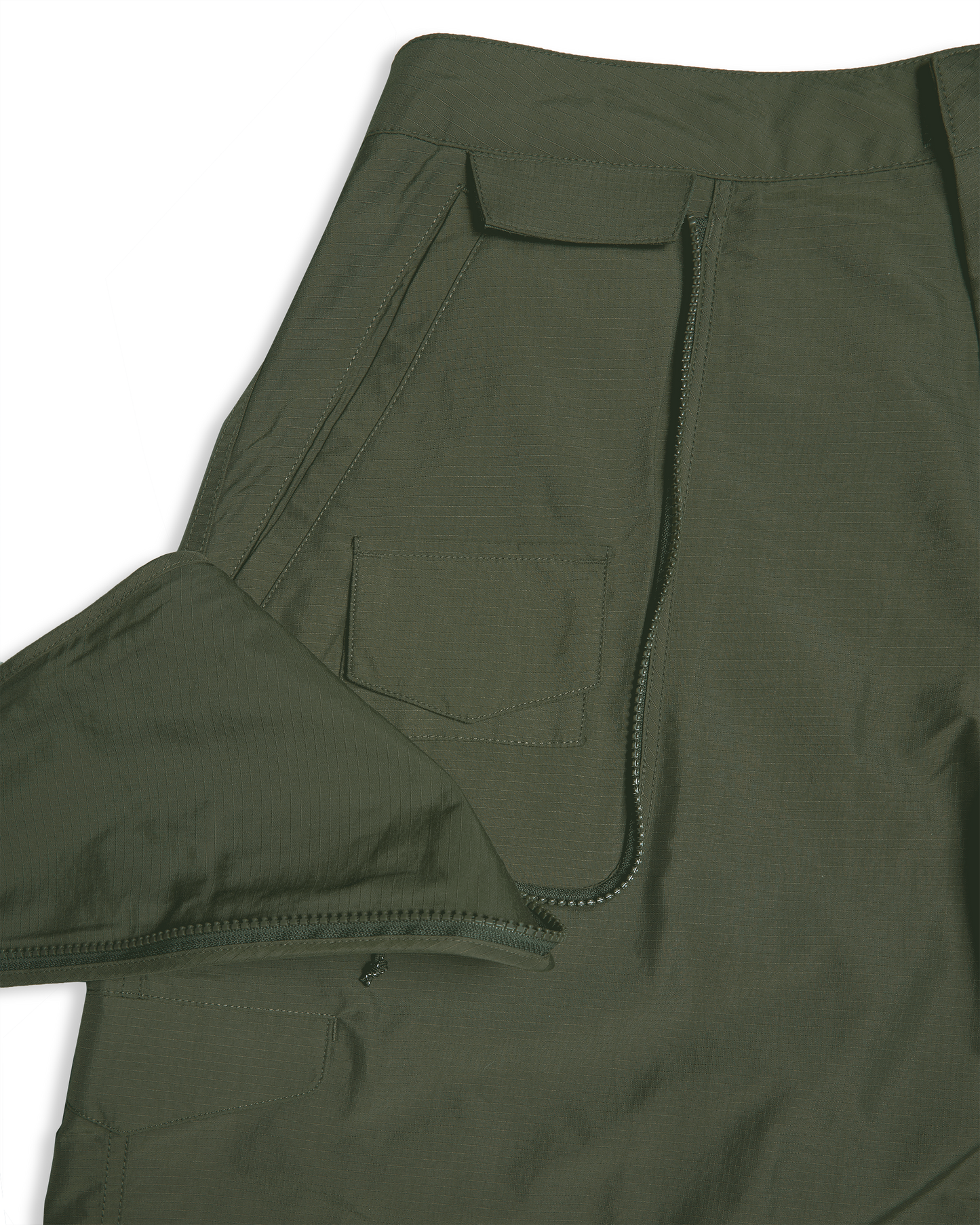 Striking Cargo Shorts