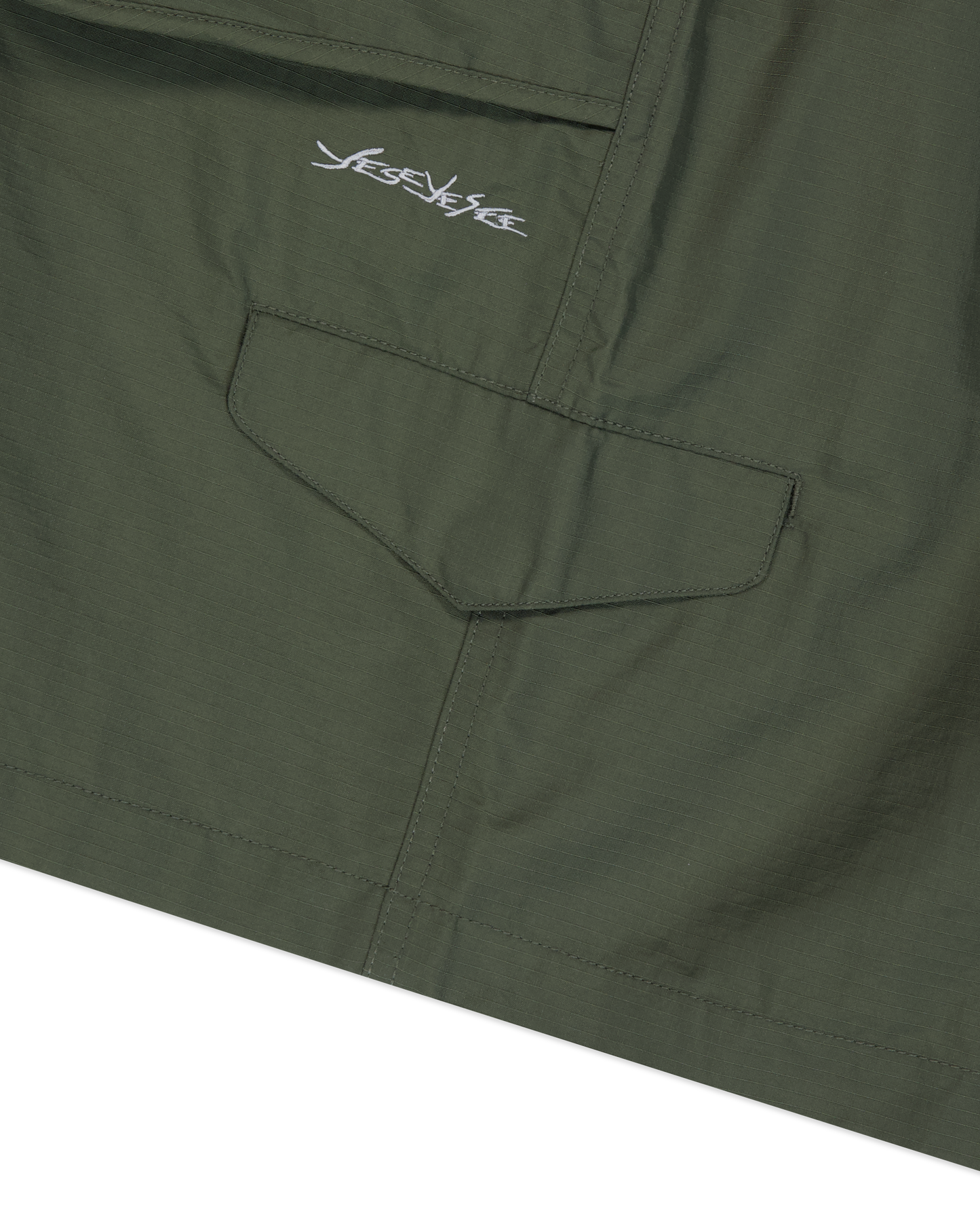 Striking Cargo Shorts