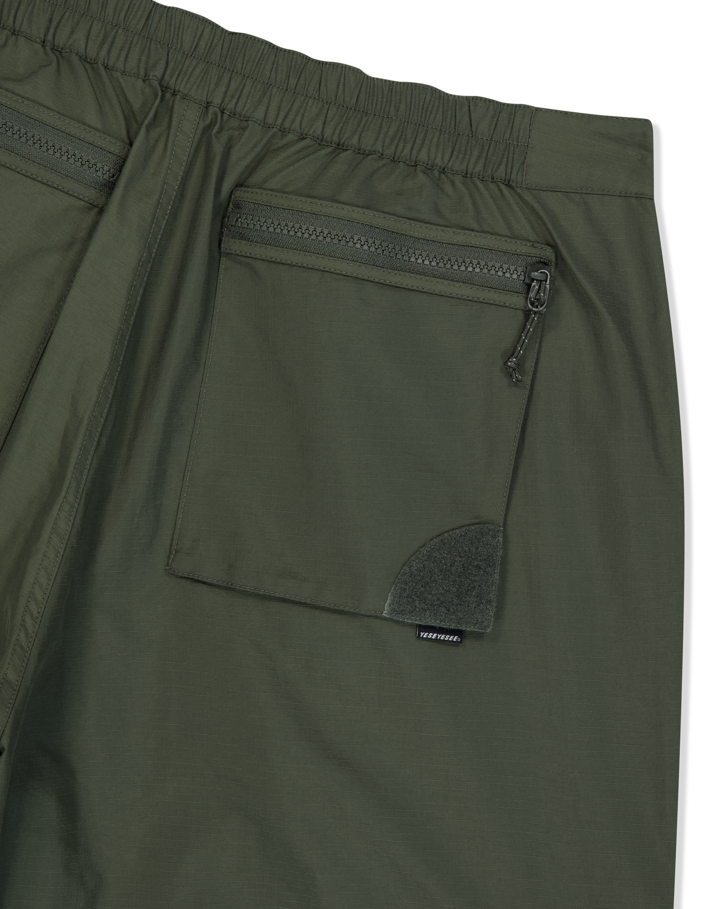 Striking Cargo Shorts