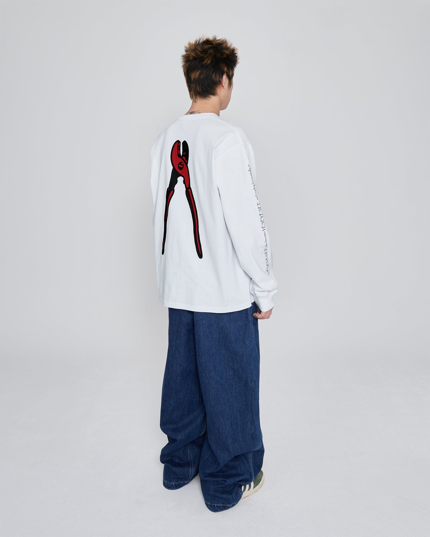 Y.E.S Wire Logo L/S