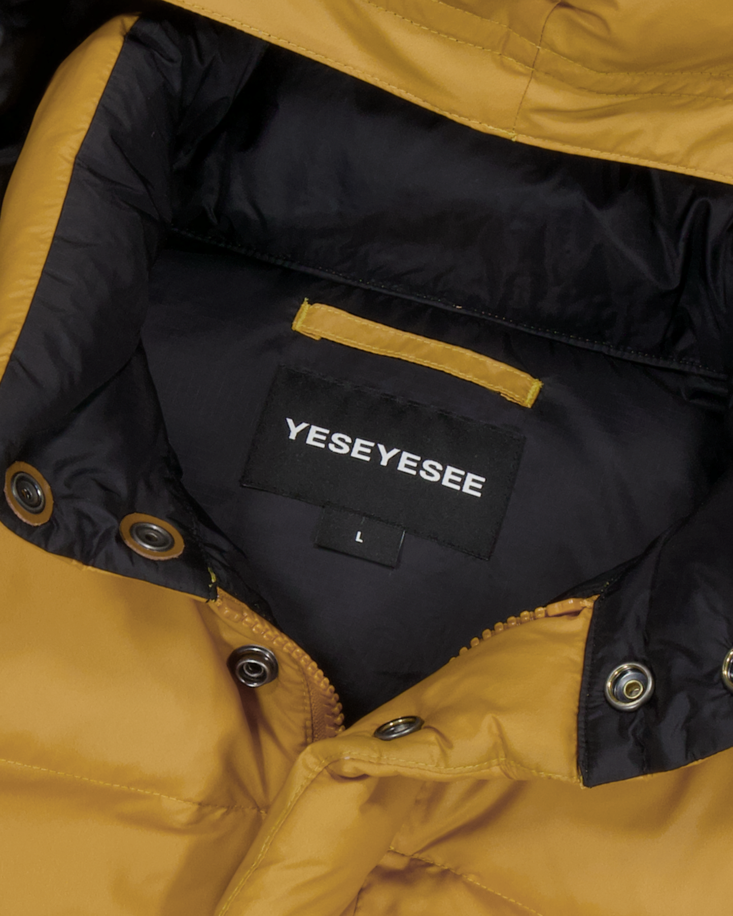 Hooded Down Jacket