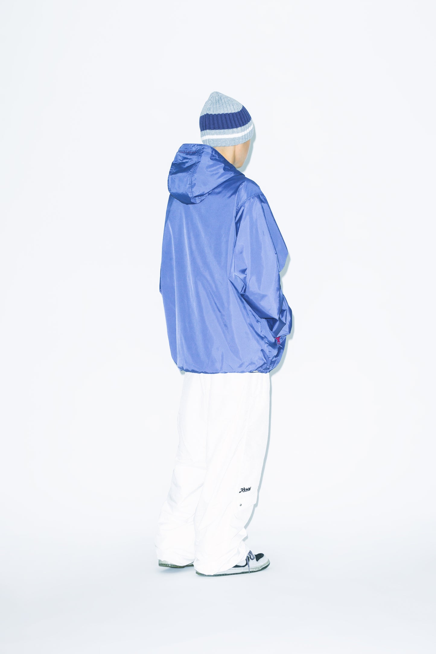 Y.E.S Windbreaker