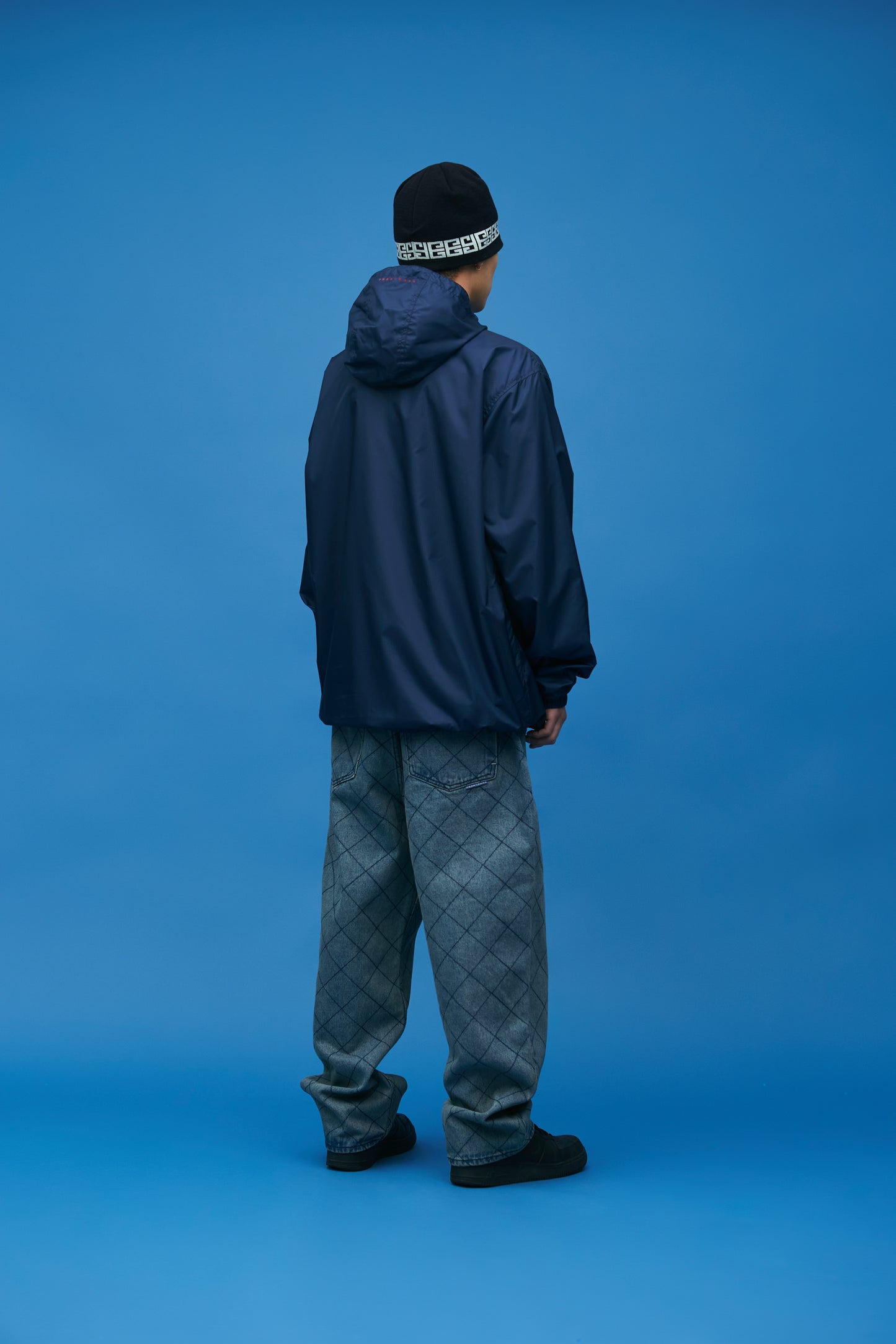 Y.E.S Windbreaker