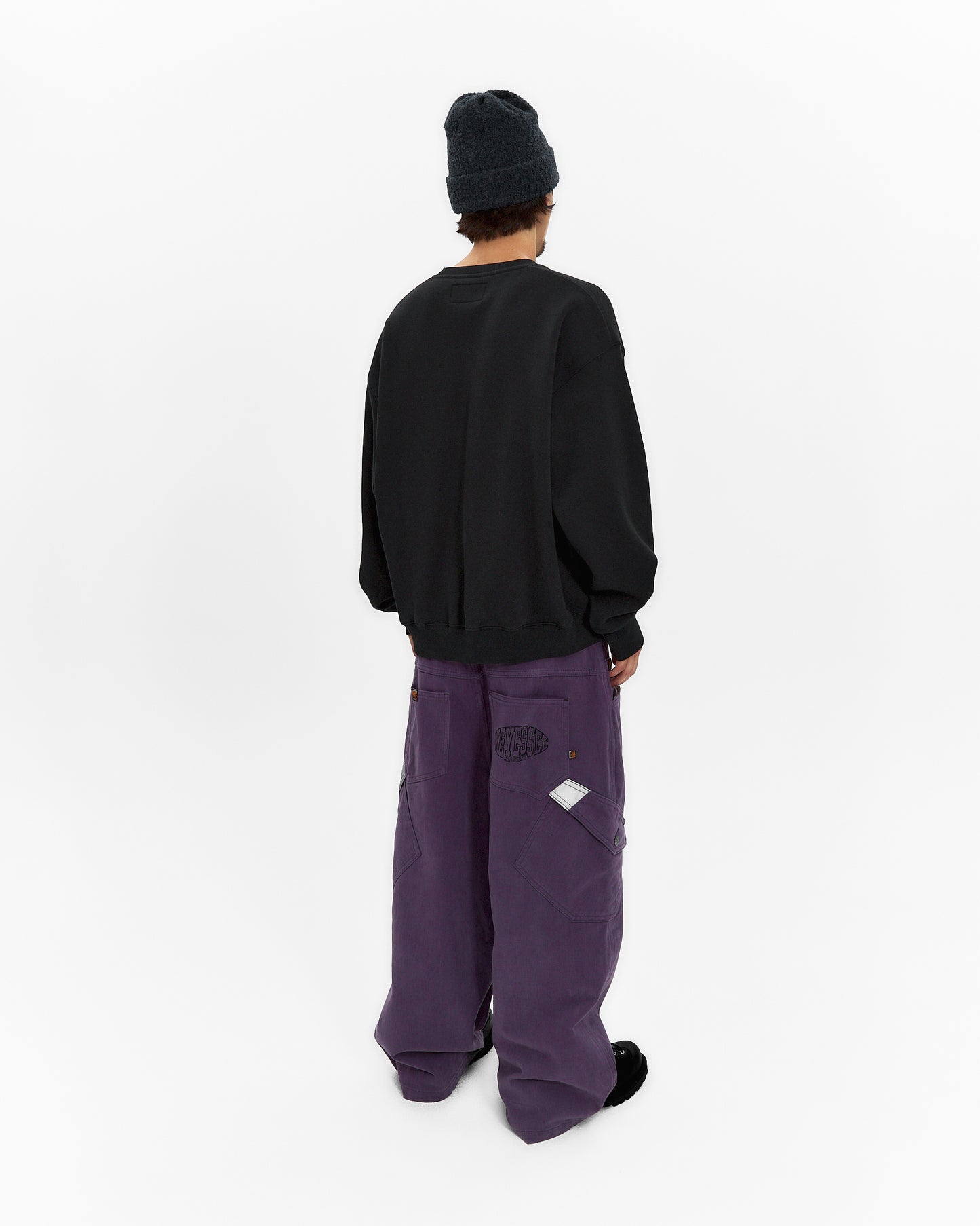 Y.E.S Dotted Logo Sweatshirt