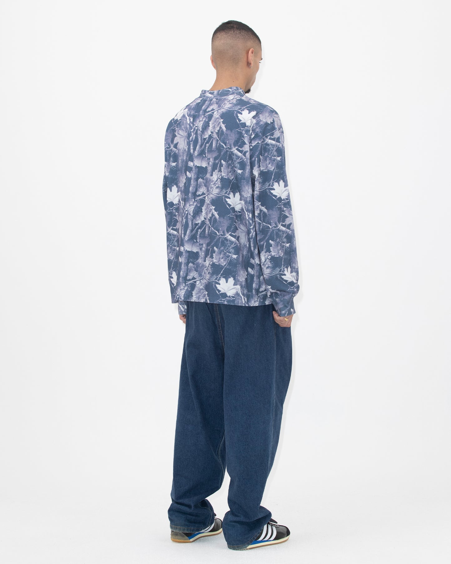 Y.E.S Mock Neck L/S