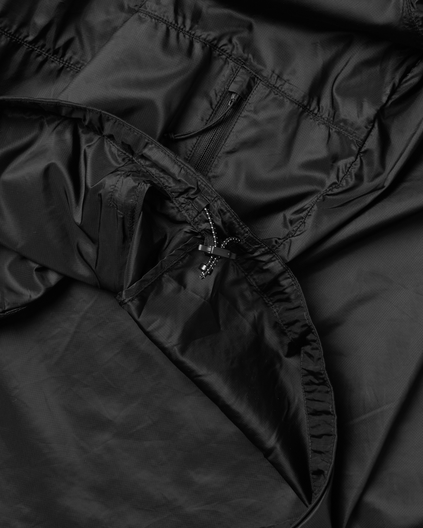 Breeze Windbreaker