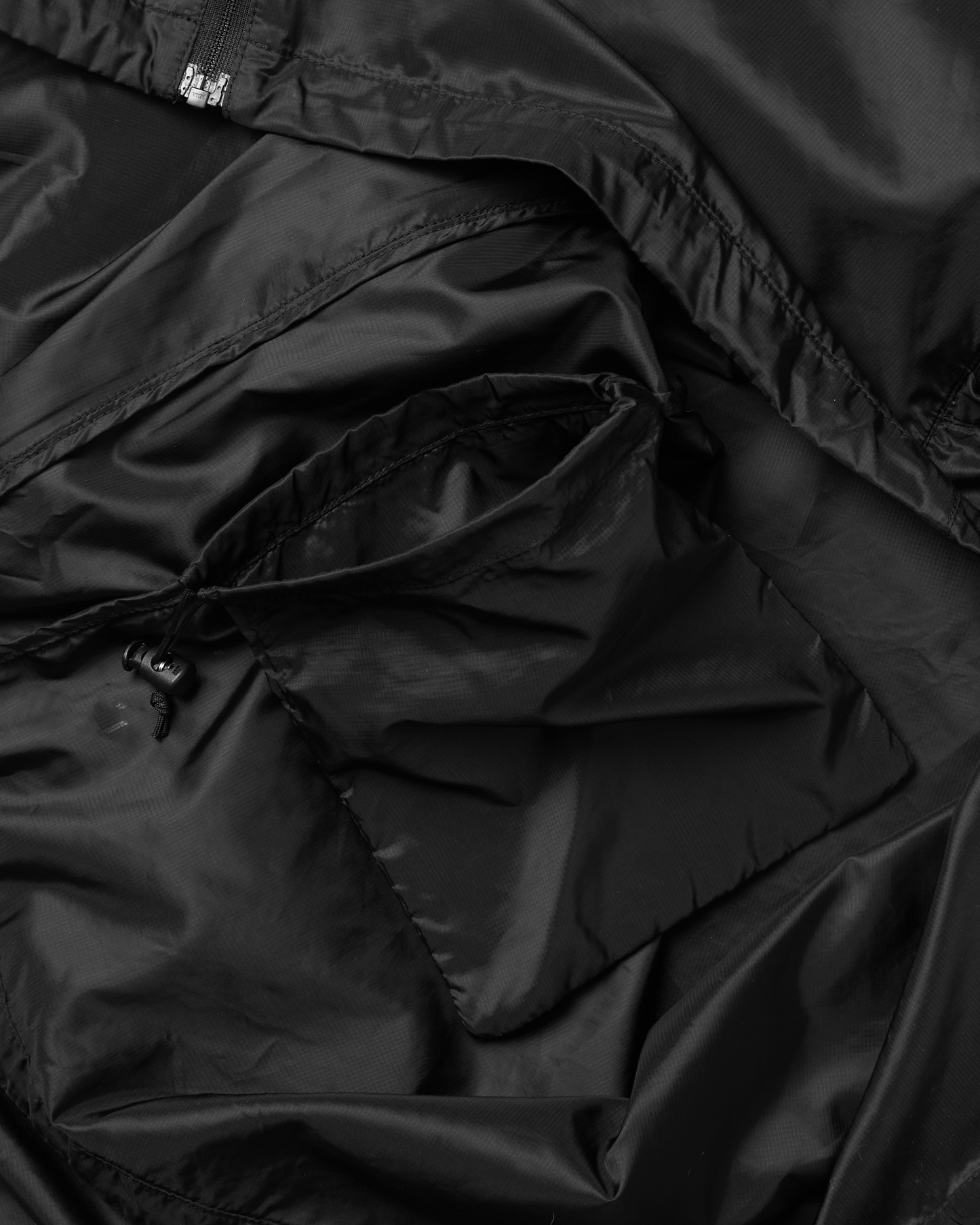 Breeze Windbreaker