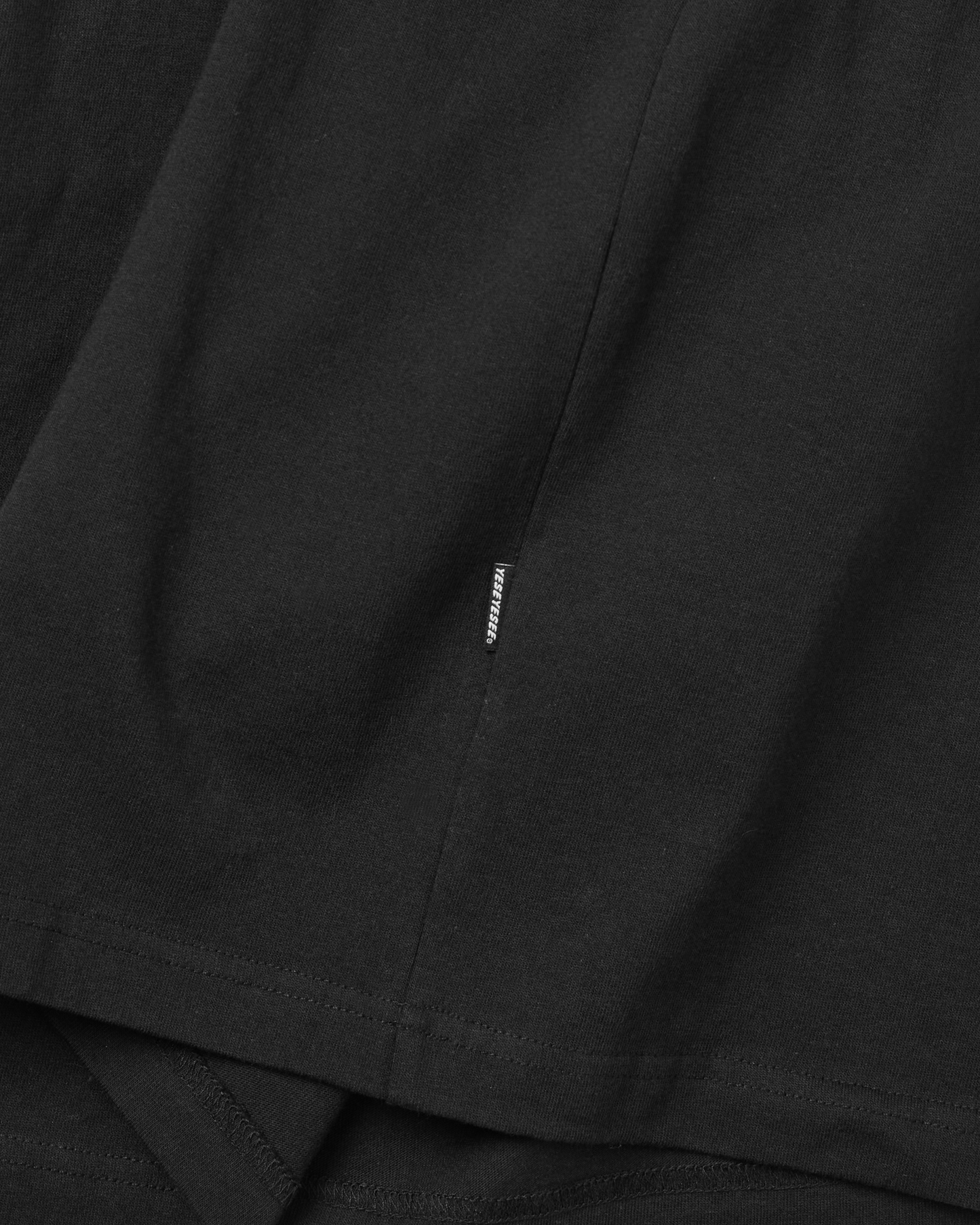 C-Logo Dot Tee