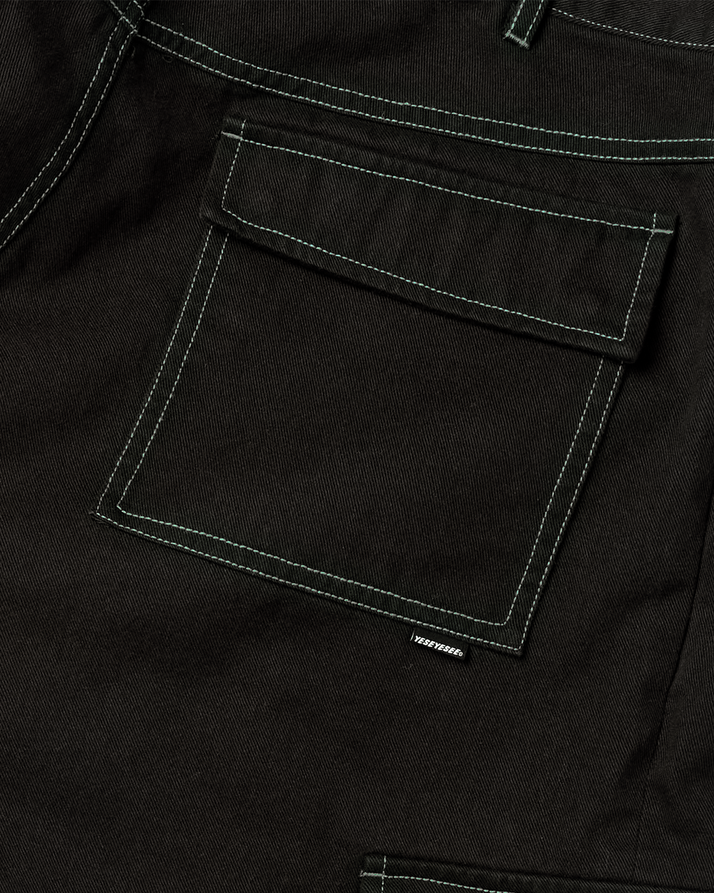 Contrast Stitch Cargo Shorts