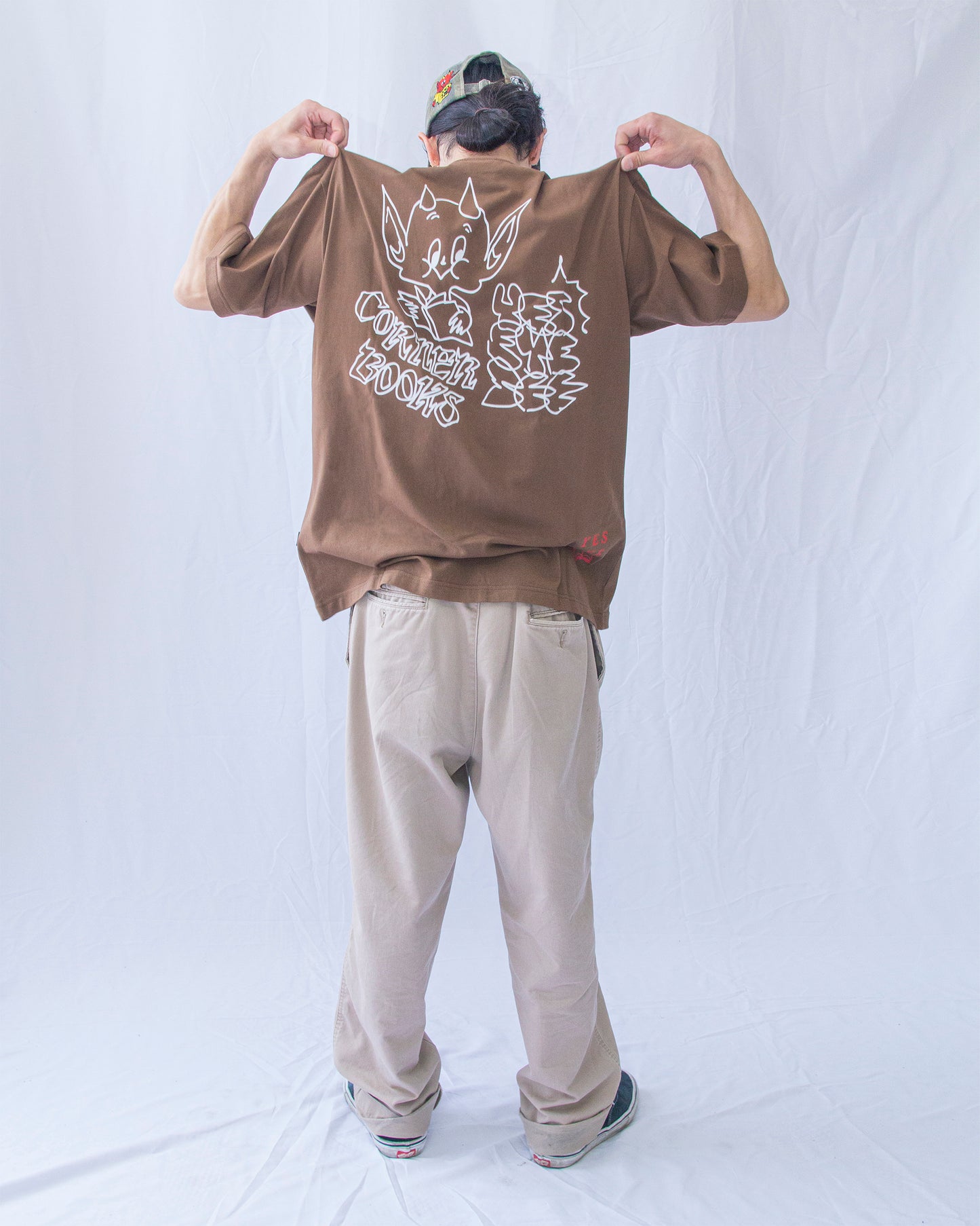 Corner Reader Tee