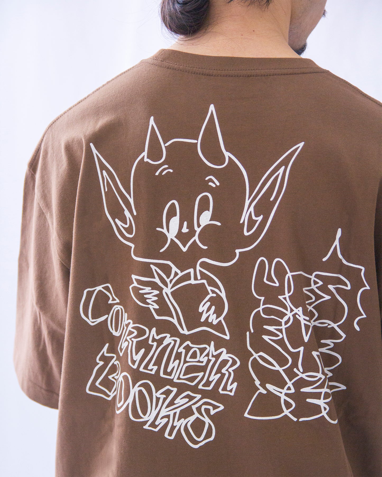 Corner Reader Tee
