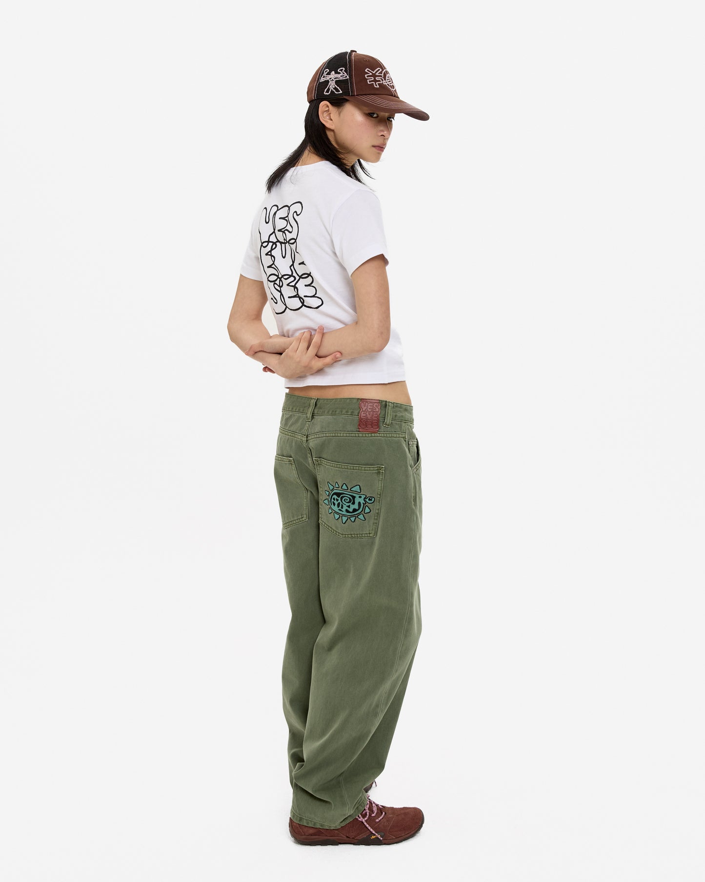 Flower Rivet Denim Pants