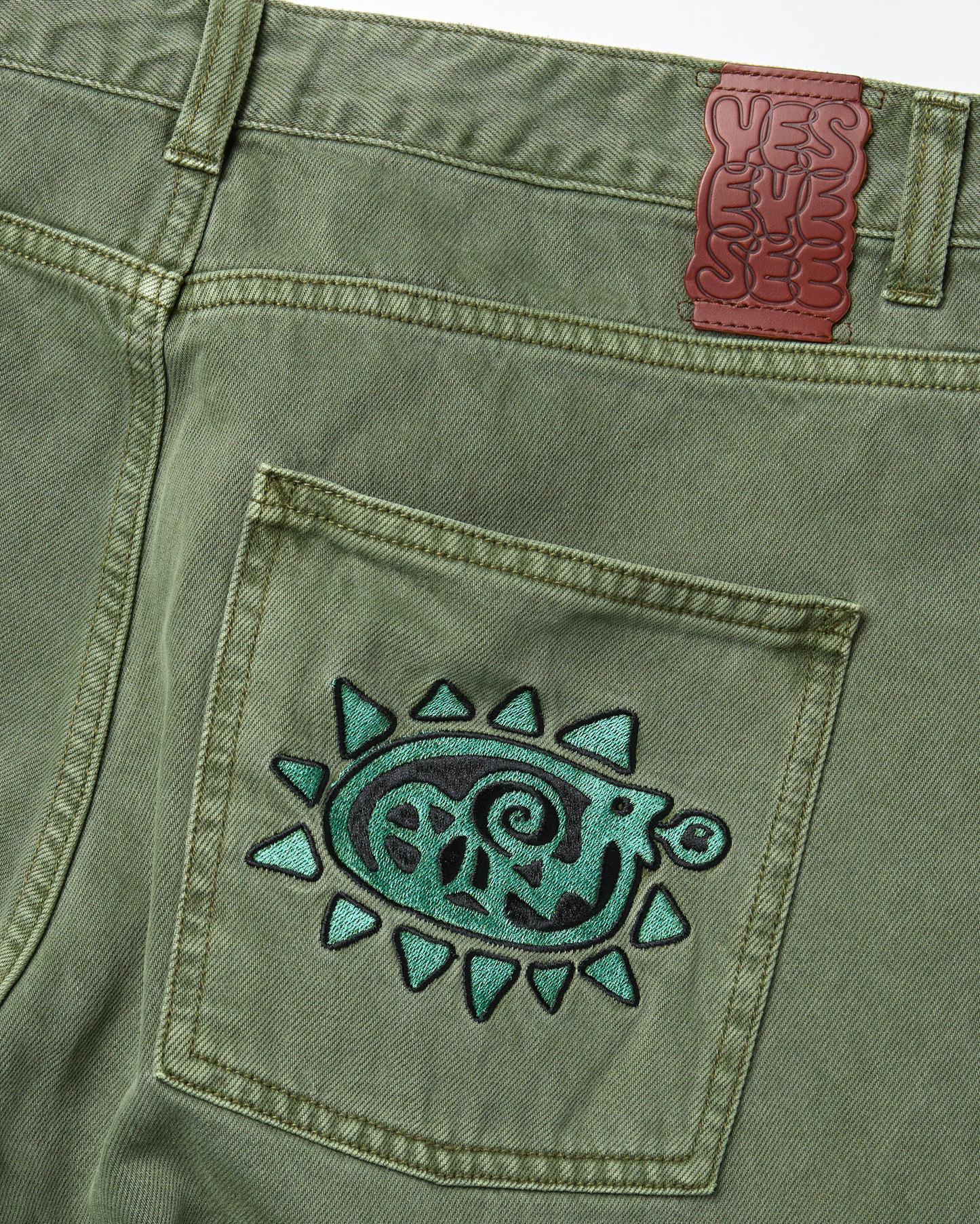 Flower Rivet Denim Pants