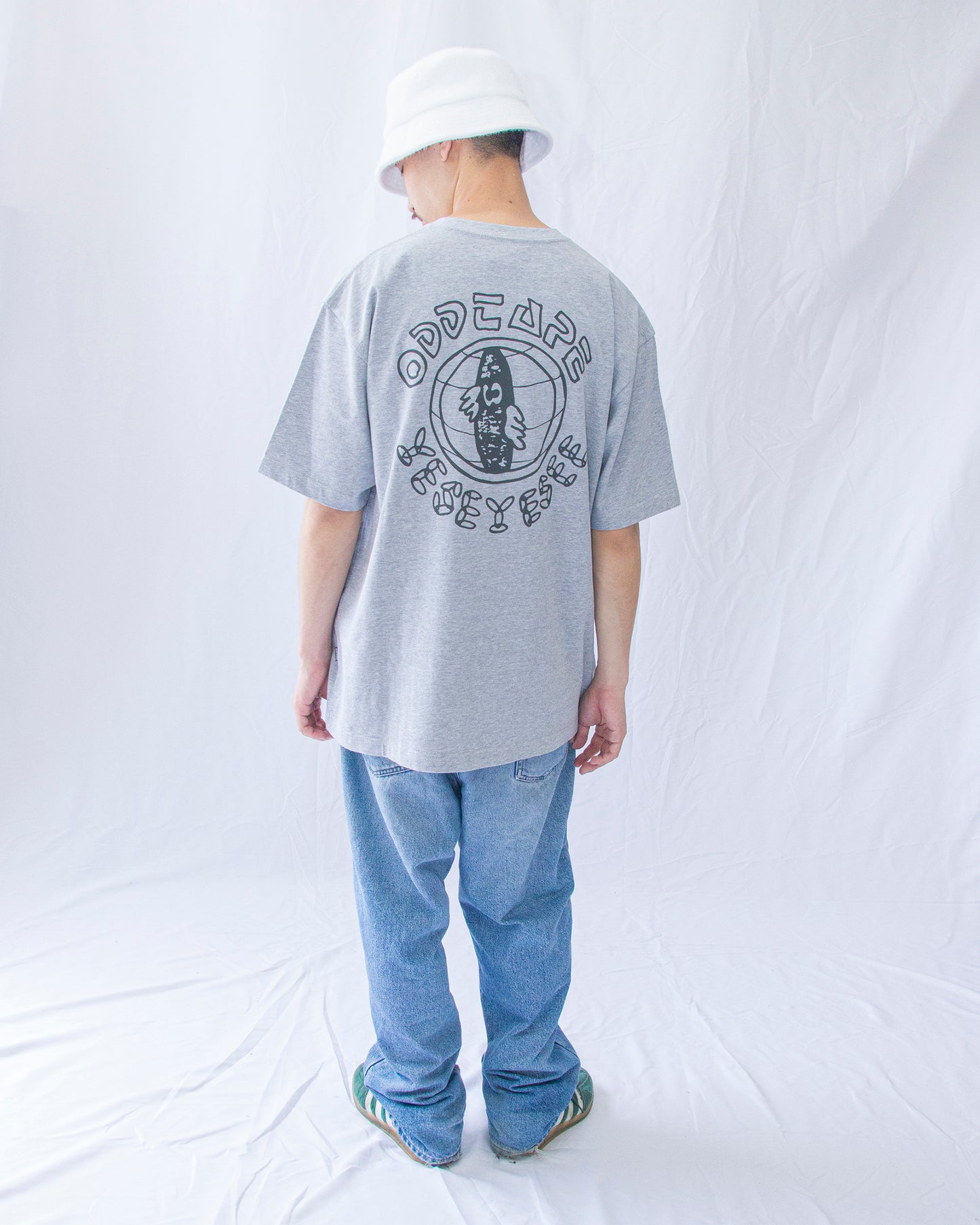 ODD TAPE Globe Tee