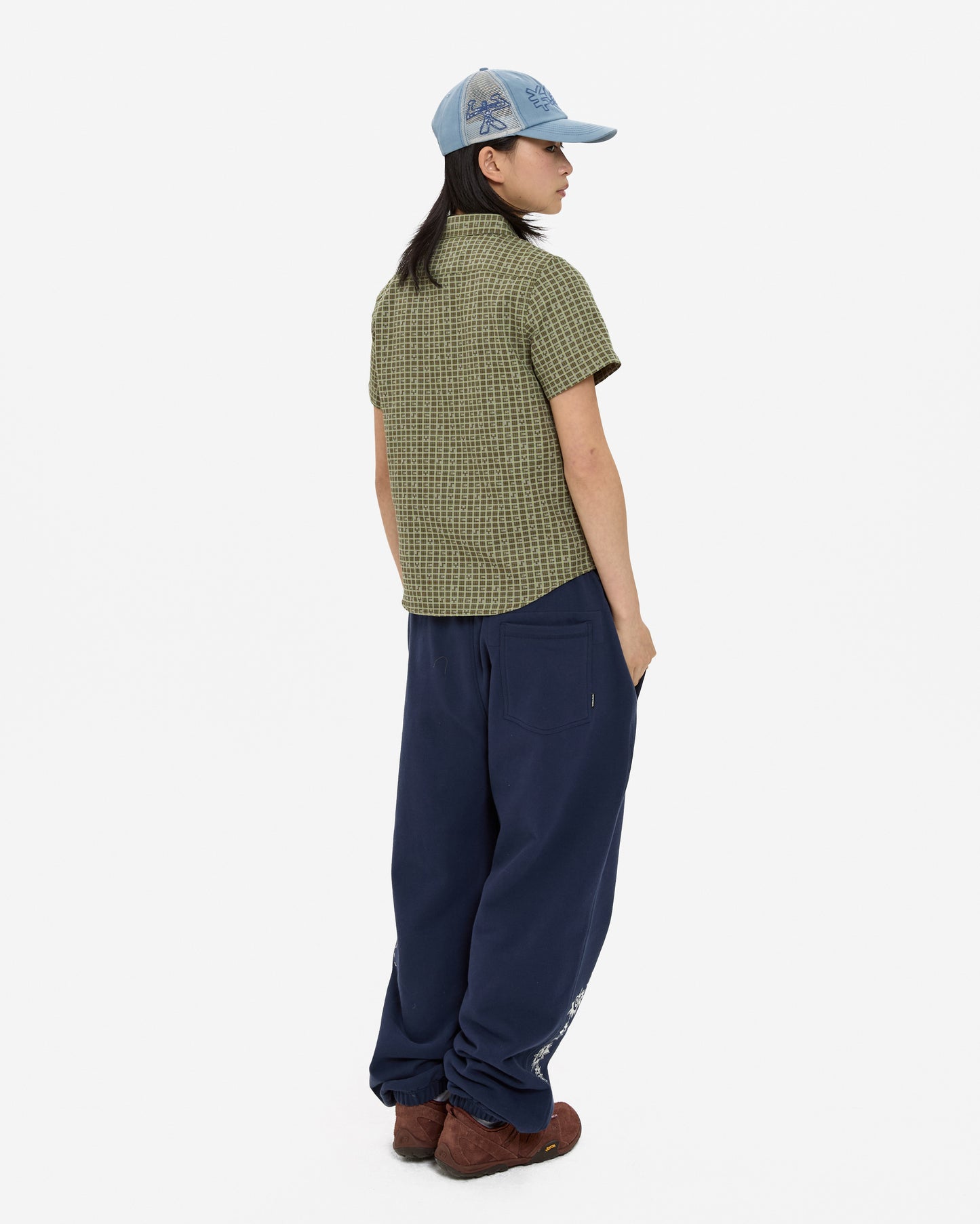Y.E.S Font Plaid Half Shirt