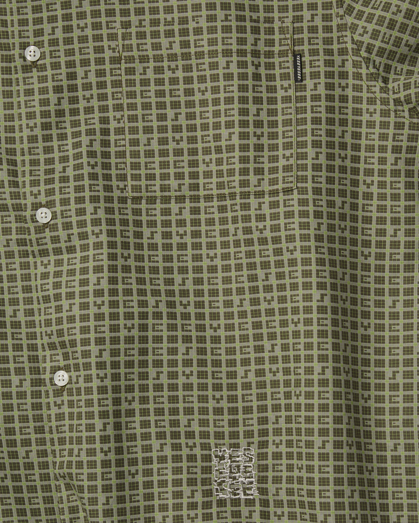 Y.E.S Font Plaid Half Shirt