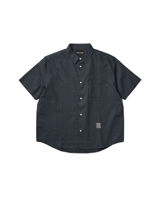 Y.E.S Font Plaid Half Shirt