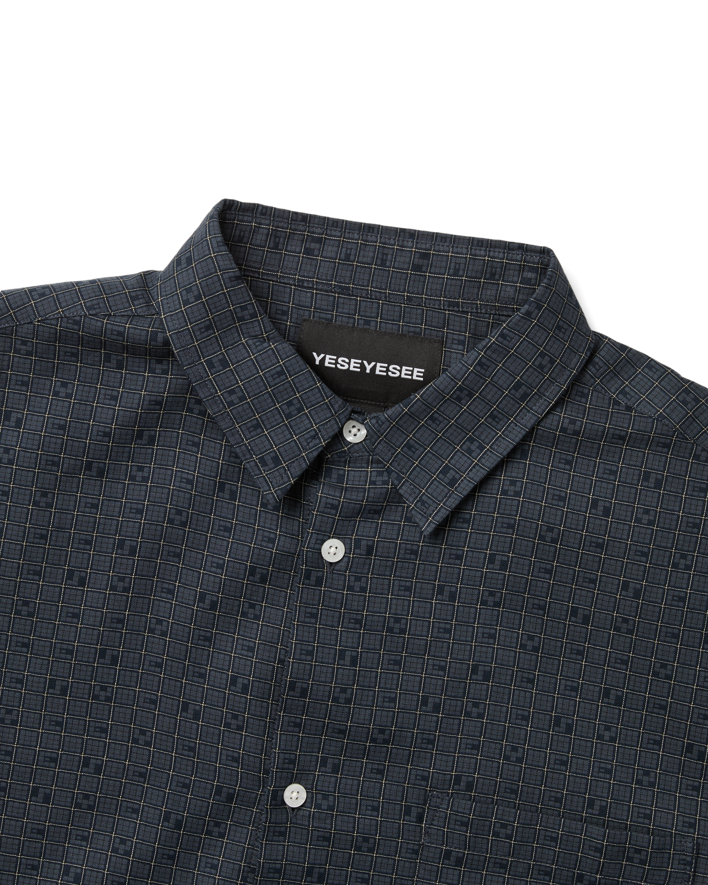 Y.E.S Font Plaid Half Shirt