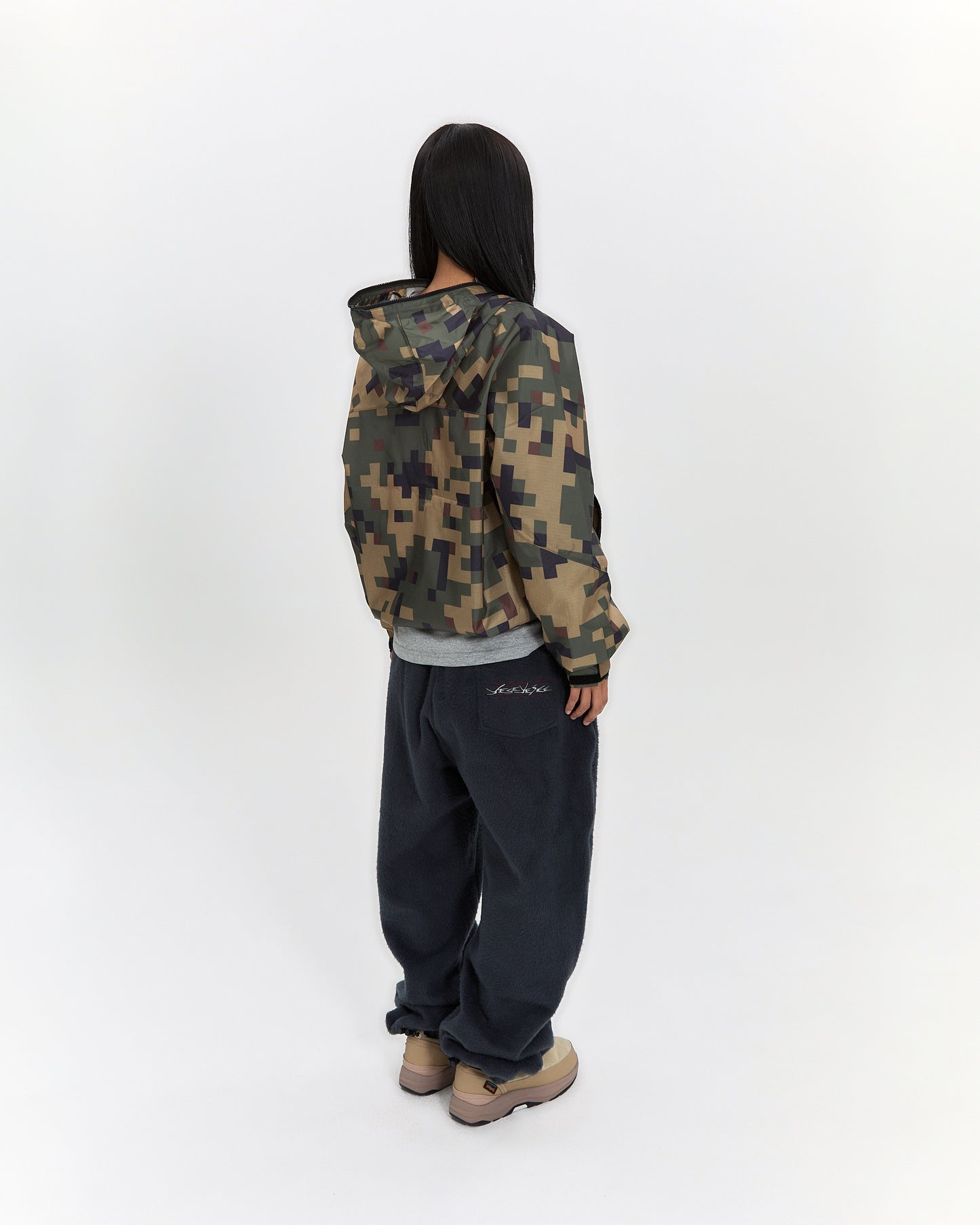 Equip Windbreaker