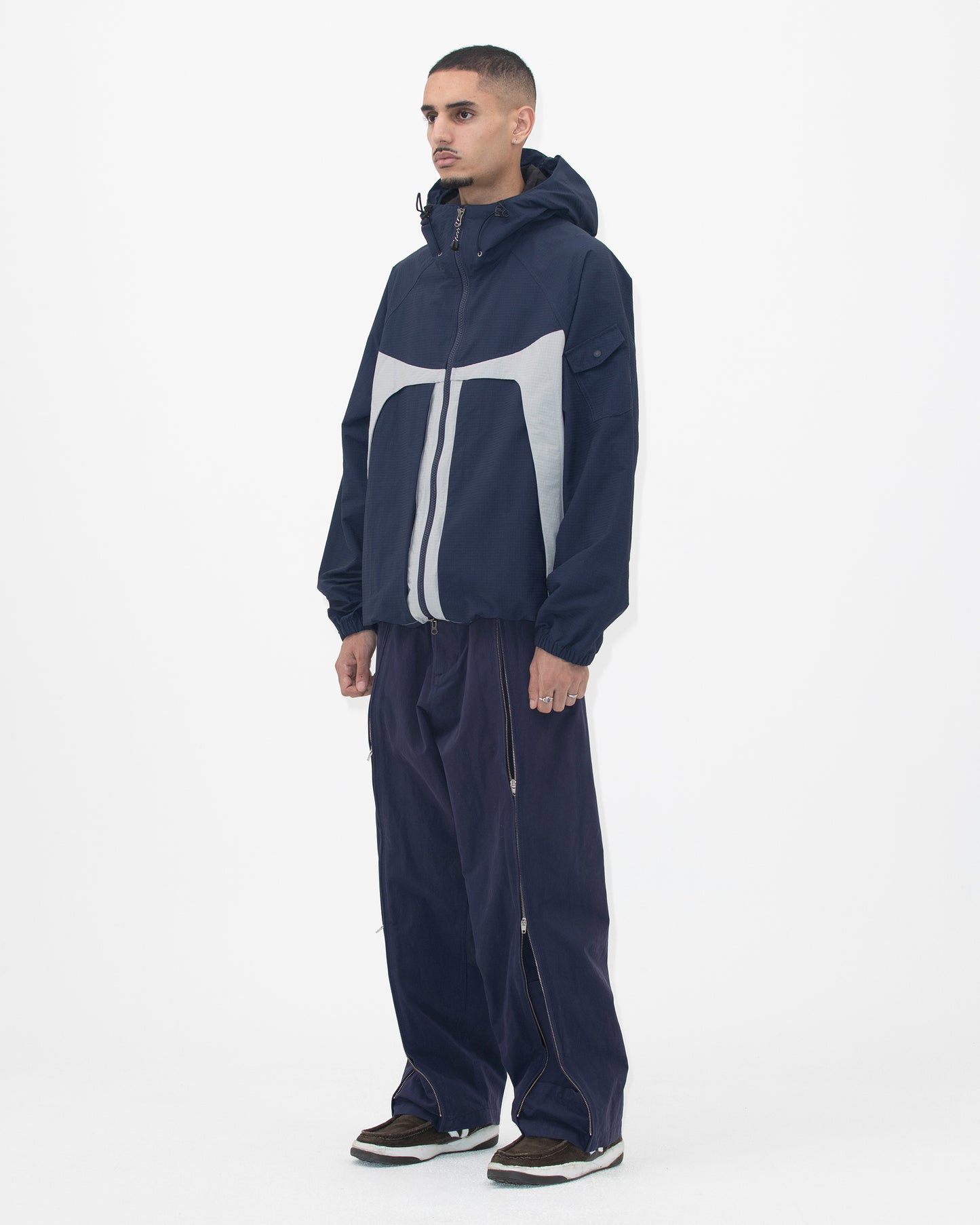 Zephyros Windbreaker