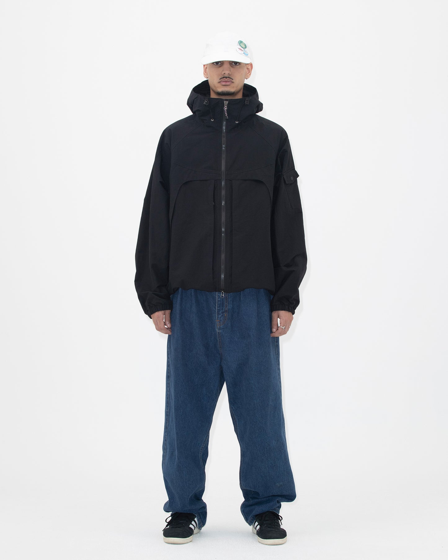 Zephyros Windbreaker