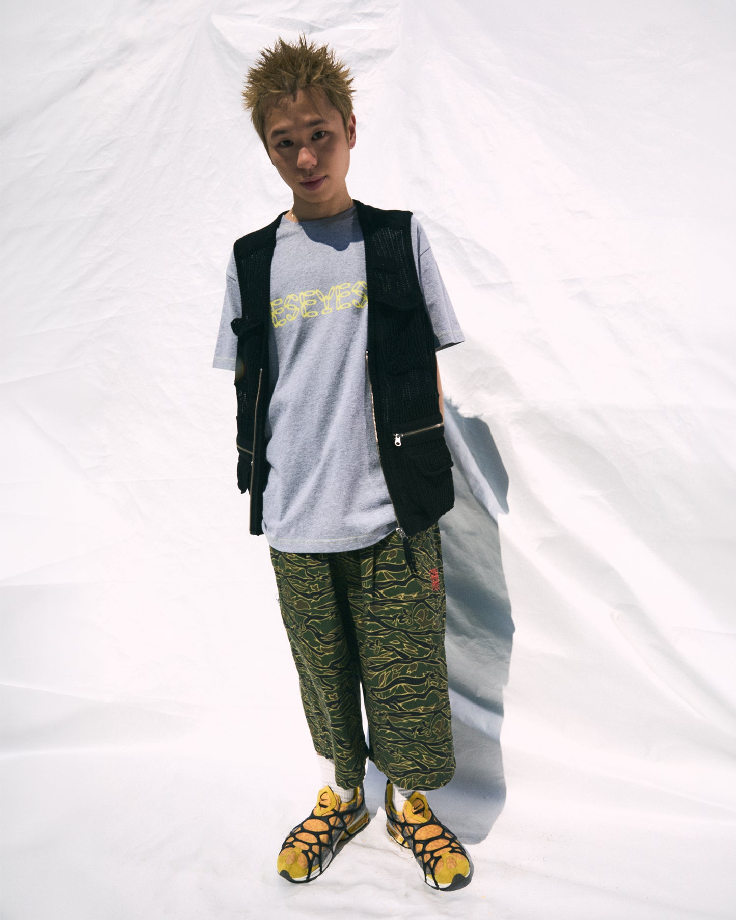 Contrast Stitch Chain Logo Tee