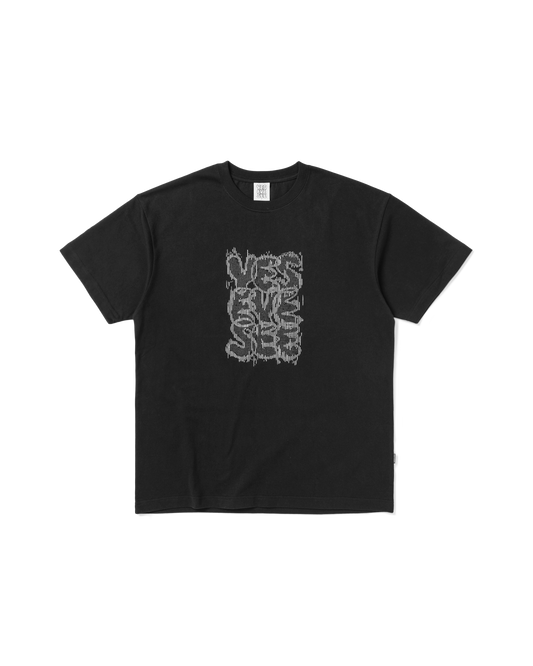 C-Logo Dot Tee